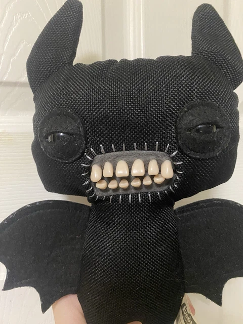 BLACK BAT 'CHASE' Rare Fuggler Count Fuggula Glow-In-The-Dark Teeth £ ...