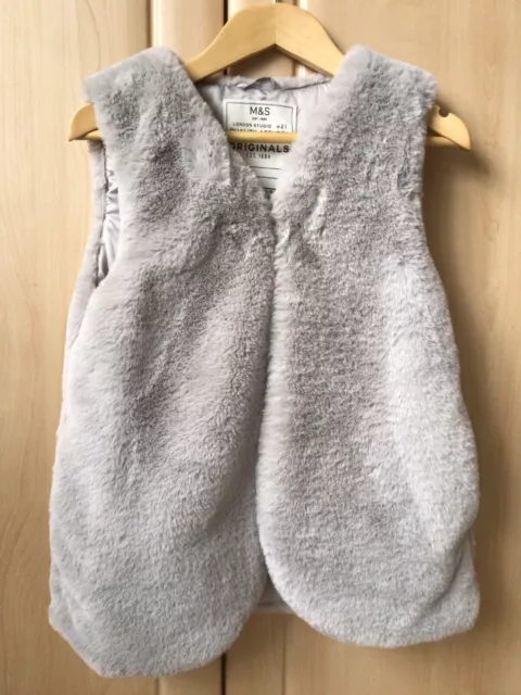 M&S Girls Faux Fur Gilet Age 10-11 Years Old, Excellent Condition