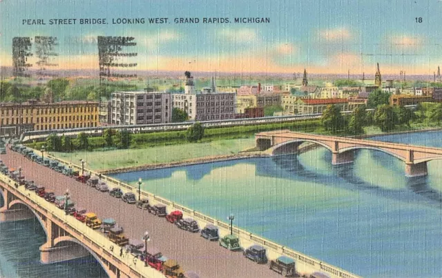 Postcard Pearl Street Bridge Looking West Grand Rapids Michigan Linen 1938