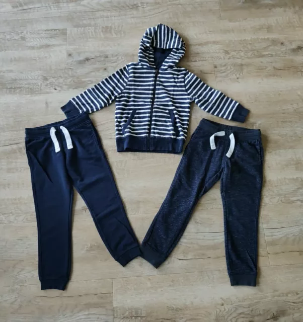 C&A Junge Set Sweatjacke und 2 Jogginghosen Gr. 122