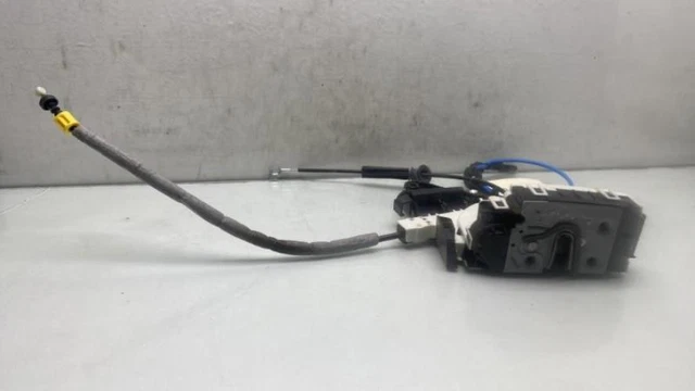 Serrure Arrière Gauche Pour Mercedes Classe C 204 Phase 1 - Référence 2047301735, Occasion Bon état