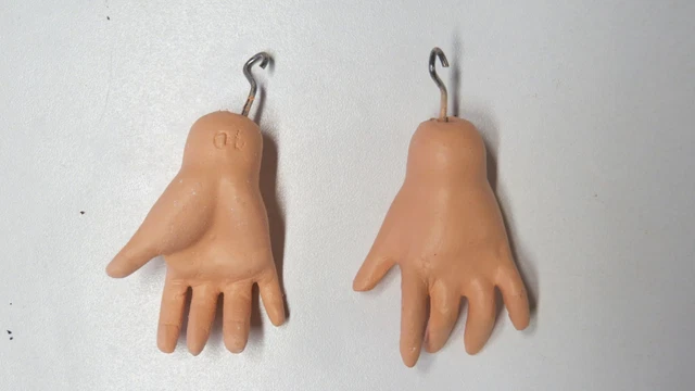 Mains De Poupée SFBJ Taille 7 – Antique, Fabriquées En France