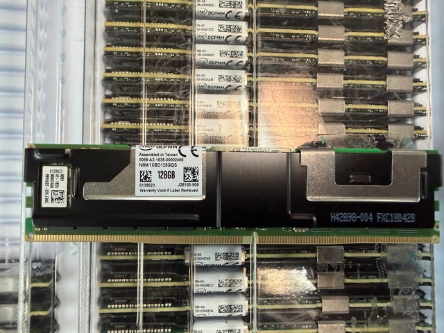 New Fujitsu S26361-F4083-E501 128GB (1x128GB) 1Rx4 DCPMM-2666 ECC