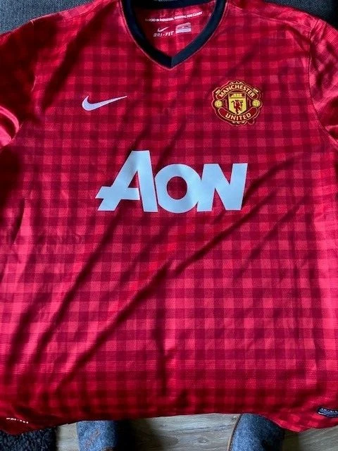 Fussball-Trikot Manchester United in Größe XL