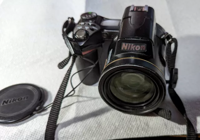 Nikon Coolpix E8800 VR 8MP Digital Camera-Tested *WORKS* Battery, no charger Nikon Coolpix E8800 VR 8MP Digital Camera-Tested *WORKS* Battery, no charger