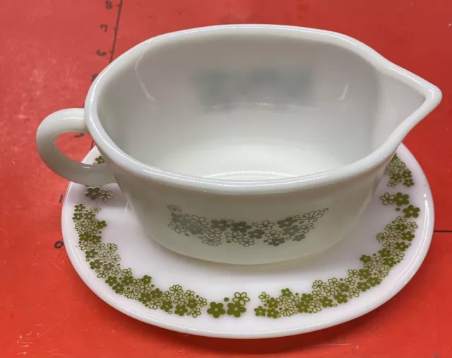 Vintage PYREX Green Spring Blossom Crazy Daisy Gravy Boat & Saucer 77-B 77-U