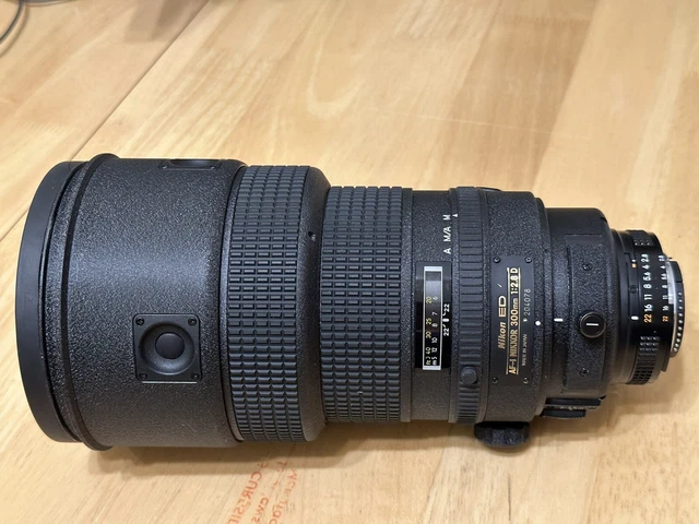 Nikon AF-I NIKKOR 300mm f2.8 D ED [Near MINT] Telephoto Prime Lens