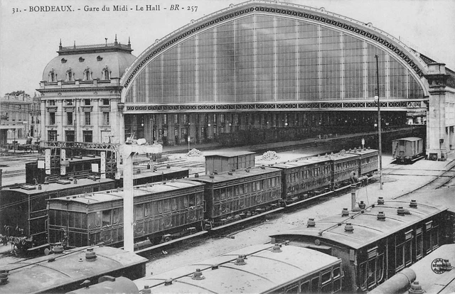 Carte Postale Ancienne Dept 33 Bordeaux Gare du Midi Le Hall
