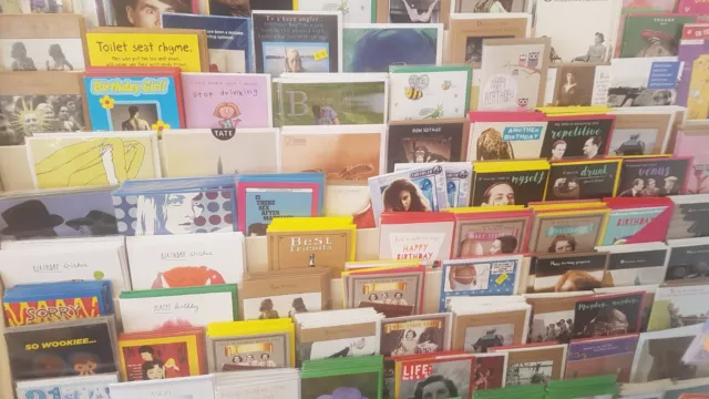 100   GREETINGS & BIRTHDAY  NEW  CARDS free post  100 job lot