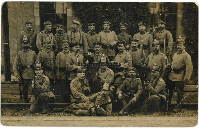 Orig. Foto Portrait Soldaten m. Tschako Kragenspiegel "43" Landwehr Landsturm
