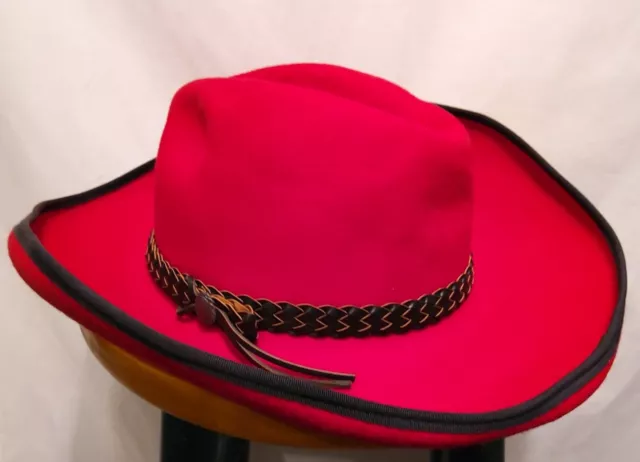 VTG USA Women's 6 7/8 BETMAR Fedora Cowboy Hat RED wool felt ACTWU union h1-3