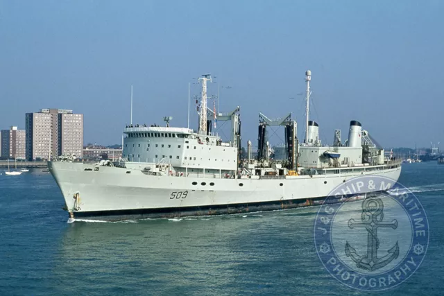 Royal Canadian Navy Oiler HMCS PROTECTEUR AOR 509 - 6x4 (10x15) Photograph