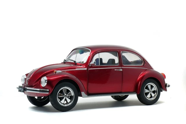 VW Beetle 1303 1974 Red - 1:18 SOLIDO S100512
