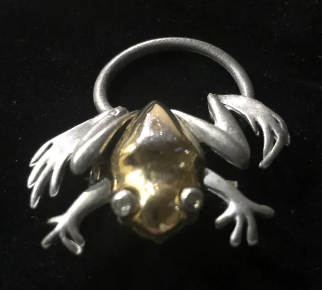 Vintage Pewter and Gold Tone Tree Frog Circle Pin/Brooch