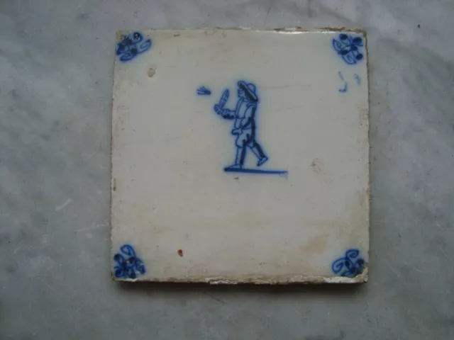 18th centuryt  handpainted dutch delft tile tennisplayer, sport, tennis,padel