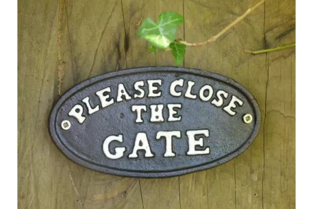 'Please Close The Gate' Cast Iron Sign | Garden Gate Plaque