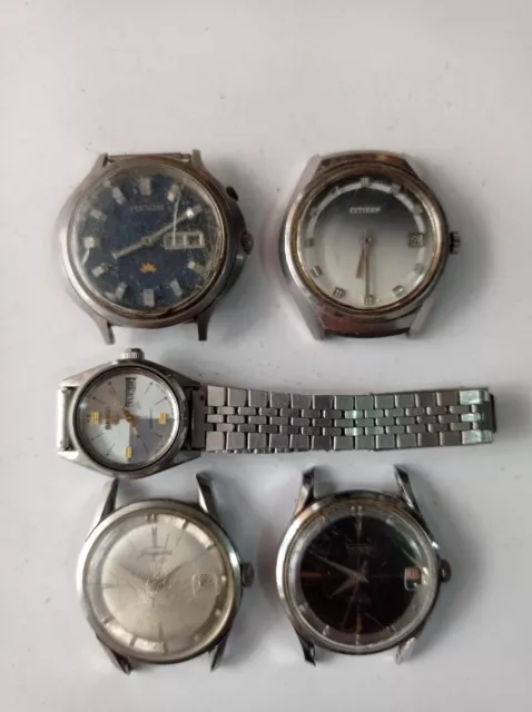 LOTE 061-Relojes Antiguos mecánicos
