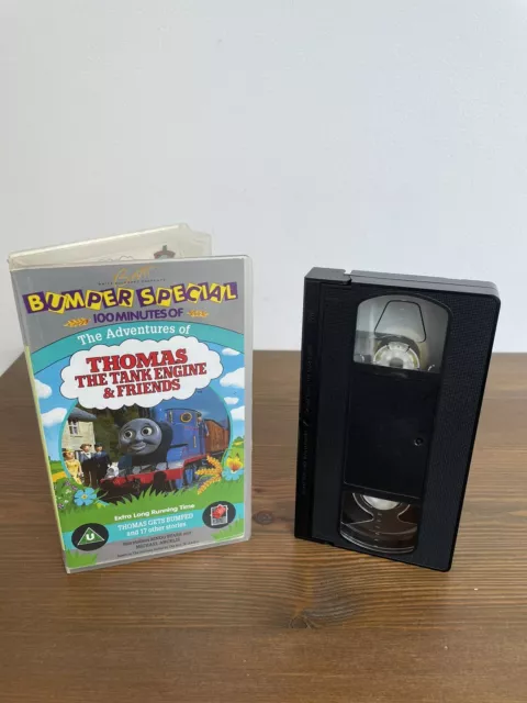 THOMAS THE TANK Engine And Friends - Bumper Special - Thomas Gets ...