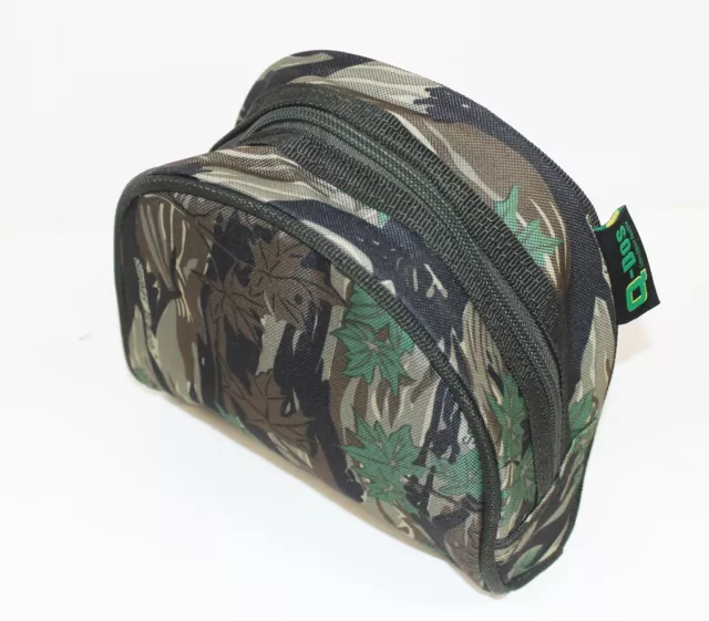 Carp Fishing  Smokey Branch Camo Padded Reel Case