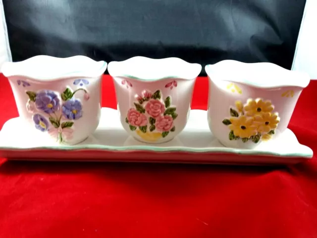 3 Ceramic Planters Convex Flowers Pots Nice with Stand Home Decor