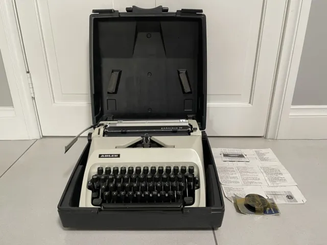 Vintage Adler Gabriele 25 Medium Portable Typewriter - 1960s Great Condition