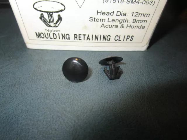 (50) White Nylon GM Trim Panel & Headliner Retainer