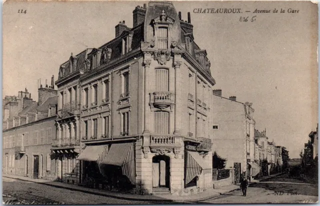 36 CHATEAUROUX - l'avenue de la gare.