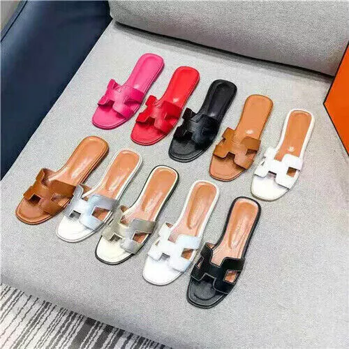 Hot Stylish Women Beach Slippers Sandals Flat simple Fashion Outdoor sandals 2-9