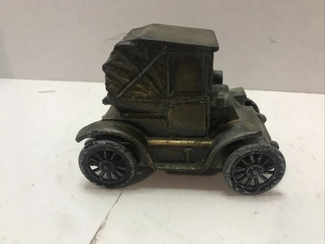 VINTAGE 1900 DIE Cast Metal Car Still Bank, Marked Banthrico Inc