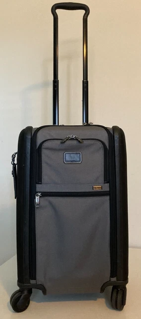 Tumi International Expandable 4-Wheeled Carry-On – Alpha 3 – Castle Gray 124793