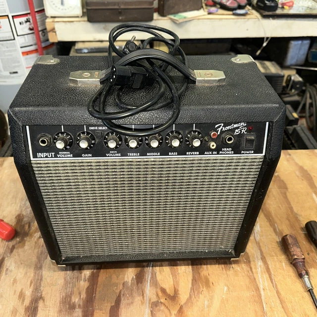 Fender Frontman 15R 15 Watt Electric Guitar Amp Type:PR 495 Fender Frontman 15R 15 Watt Electric Guitar Amp Type:PR 495