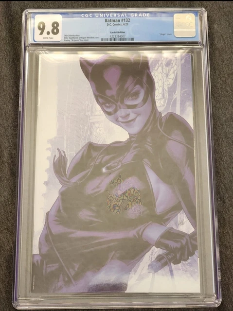 Batman #132 Artgerm 1:50 Foil Catwoman Variant CGC 9.8