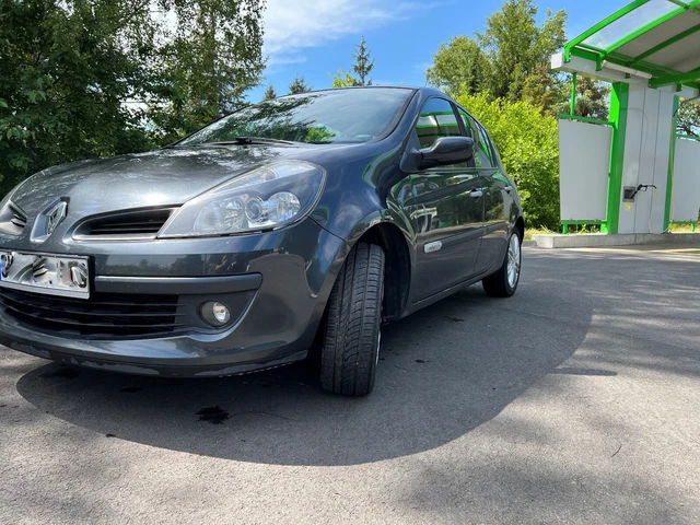 Renault Clio DCI Initiale - Lückenlos Scheckheft gepflegt -  Sehr sauber