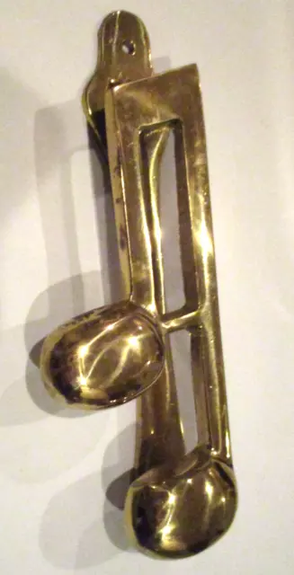 Notas musicales de latón liso brillante llamador de puerta hecho en Inglaterra músico hogar vintage