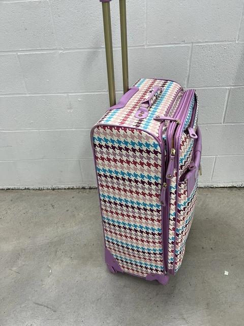 Samantha Brown Classic Pink Croc Embossed  Spinner Wheeled Upright Luggage 8