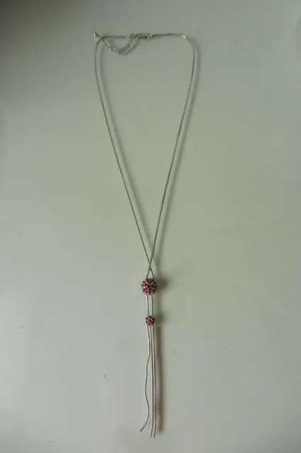 Sehr schöne Halskette , Collier , mit geschliffenen , roten Steinen