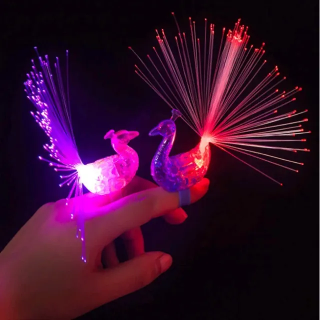 Anillo luminoso Juguetes luminosos para niños Anillo de luz de pavo real