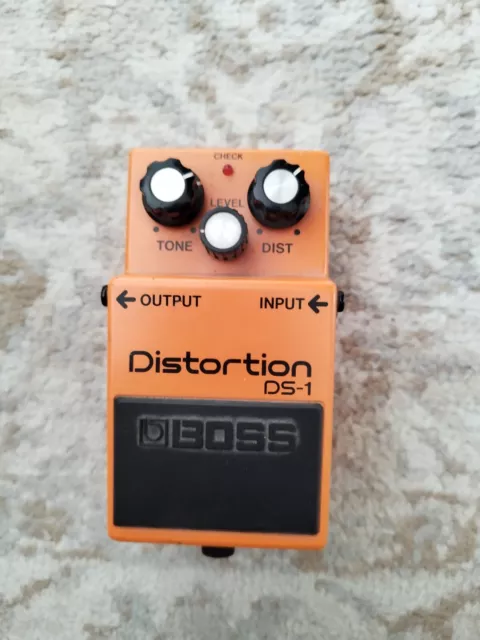 Boss DS-1 Electric Guitar Distortion Effect Pedal Orange Product Of Roland