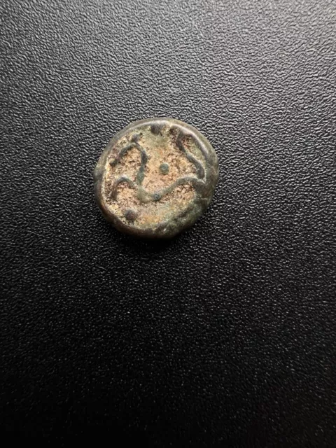 Celtic Gaul Senones Century BC potin unit #56