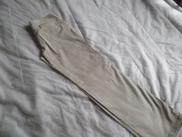 Pantalon de marque lacoste