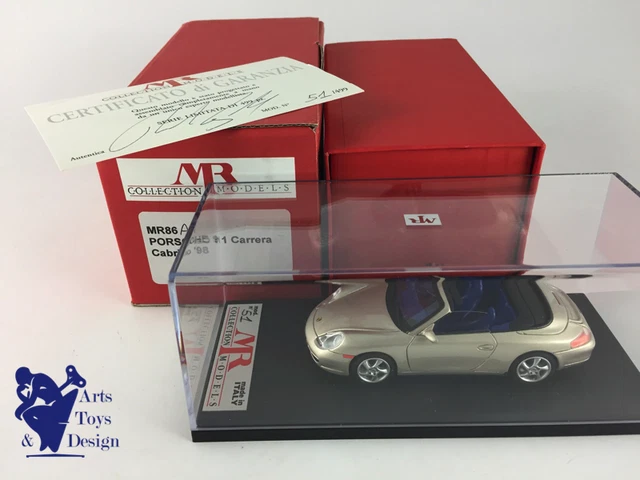 UT MODELS 1/18 - 27901 Porsche 911 (996) Coupe - Metallic Green EUR 90,99 - FR
