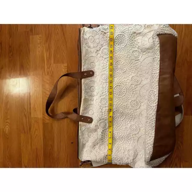 Merona Lace Cream White Zip Tote Bag Detachable Strap 22" wide CB 2