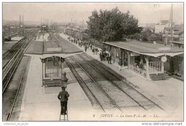 Cpa 94 - Juvisy - La Gare P.l.m. - Les Quais, Les Voyageurs Et L'employe