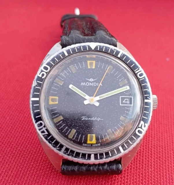 Montre Vintage Mondia Zenith à Remontage Manuel - Neuf Sans étiquette - Modèle Femme élégant Rétro