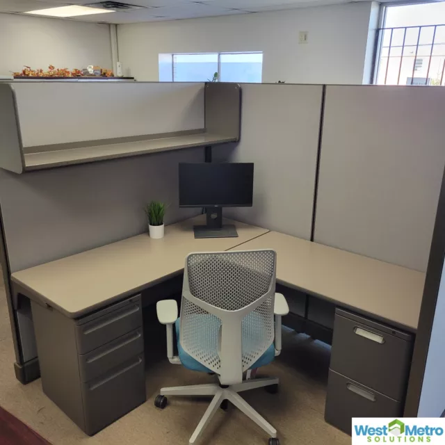Herman Miller AO2 6x6 Office Cubicles Workstations