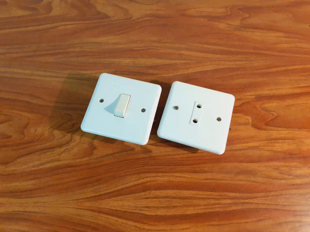 Lot De 2 Interrupteurs Double Va-et-vient Legrand Neptune - Beige