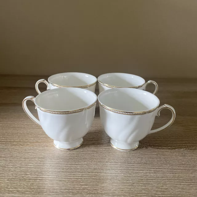 4-Wedgwood Bone China Made In England Crown Gold Pattern Teacups