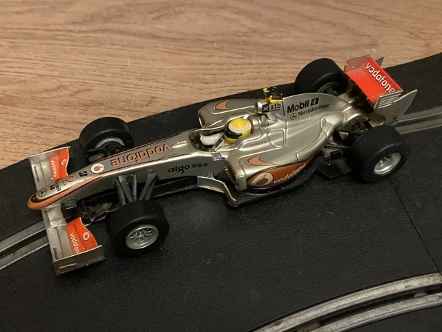 SCALEXTRIC McLaren MP4-12C road car silver | Slotcars und Slotcar Zubehör