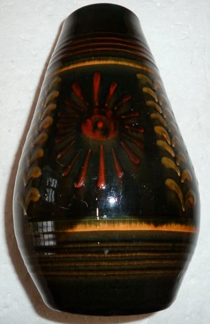 Vase Ancien En Terre Cuite Motif Poisson Et Soleil - Signé POILA ? - Style Art Déco
