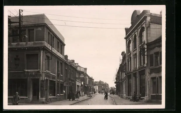CPA Somain, La Rue Sadi-Carnot, view of Place J. Jaures 1951